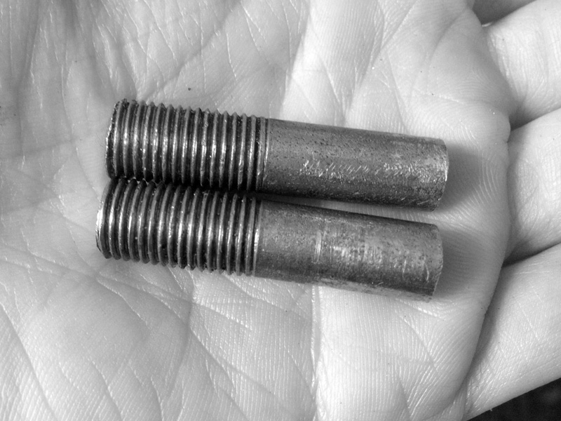 Kuwahara Magician peg adapters made from a cut 24tpi 3/8" axle
